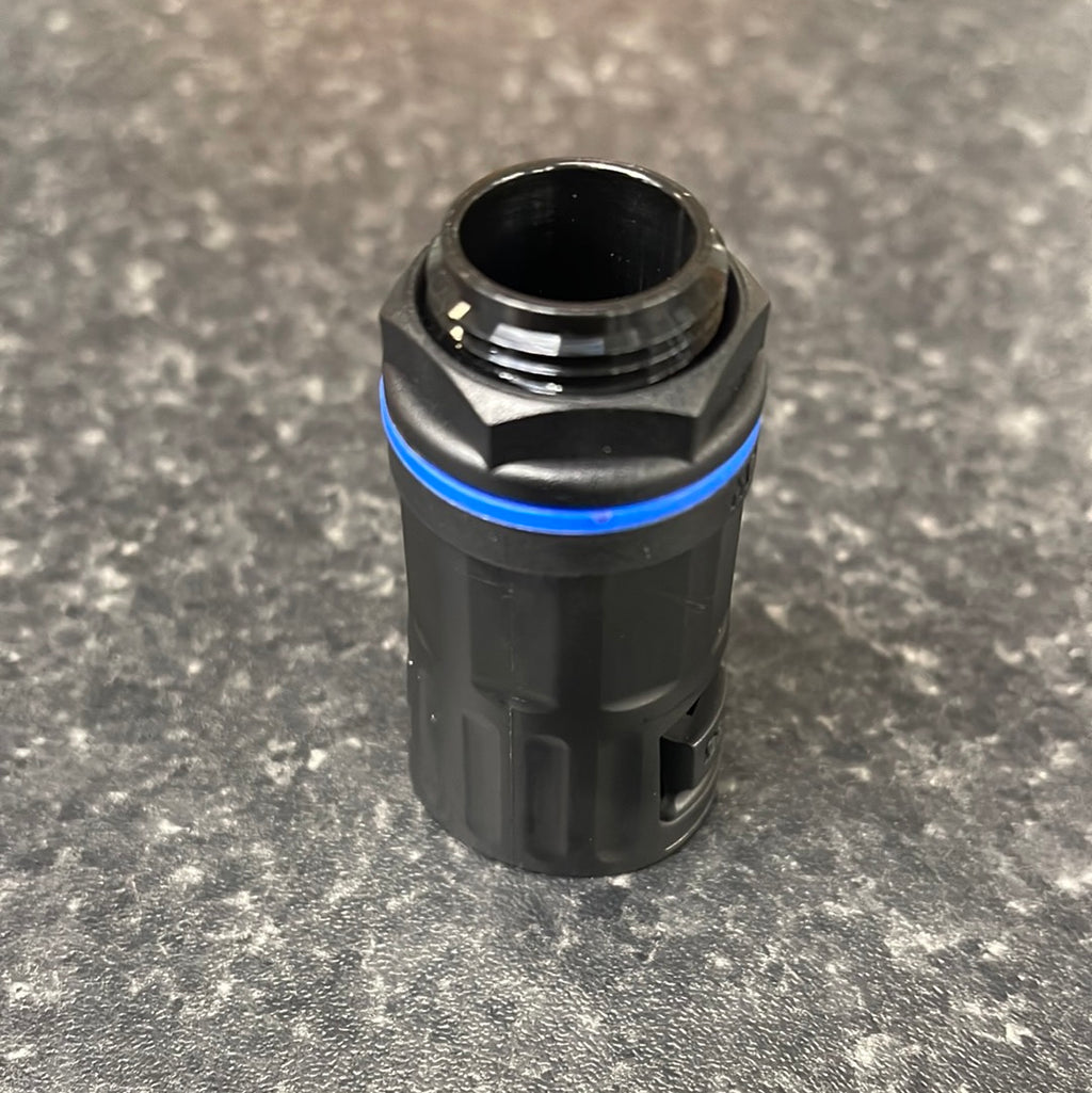 M20 BLACK NYLON TYPE STRAIGHT FITTING WITH FIXED EXTERNAL THREAD & LOCKNUT M20 21MM