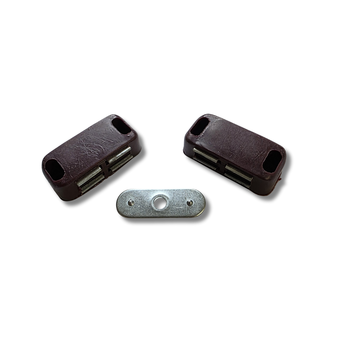 Small Magnetic Cabinet Catch Brown – Pack of 2
