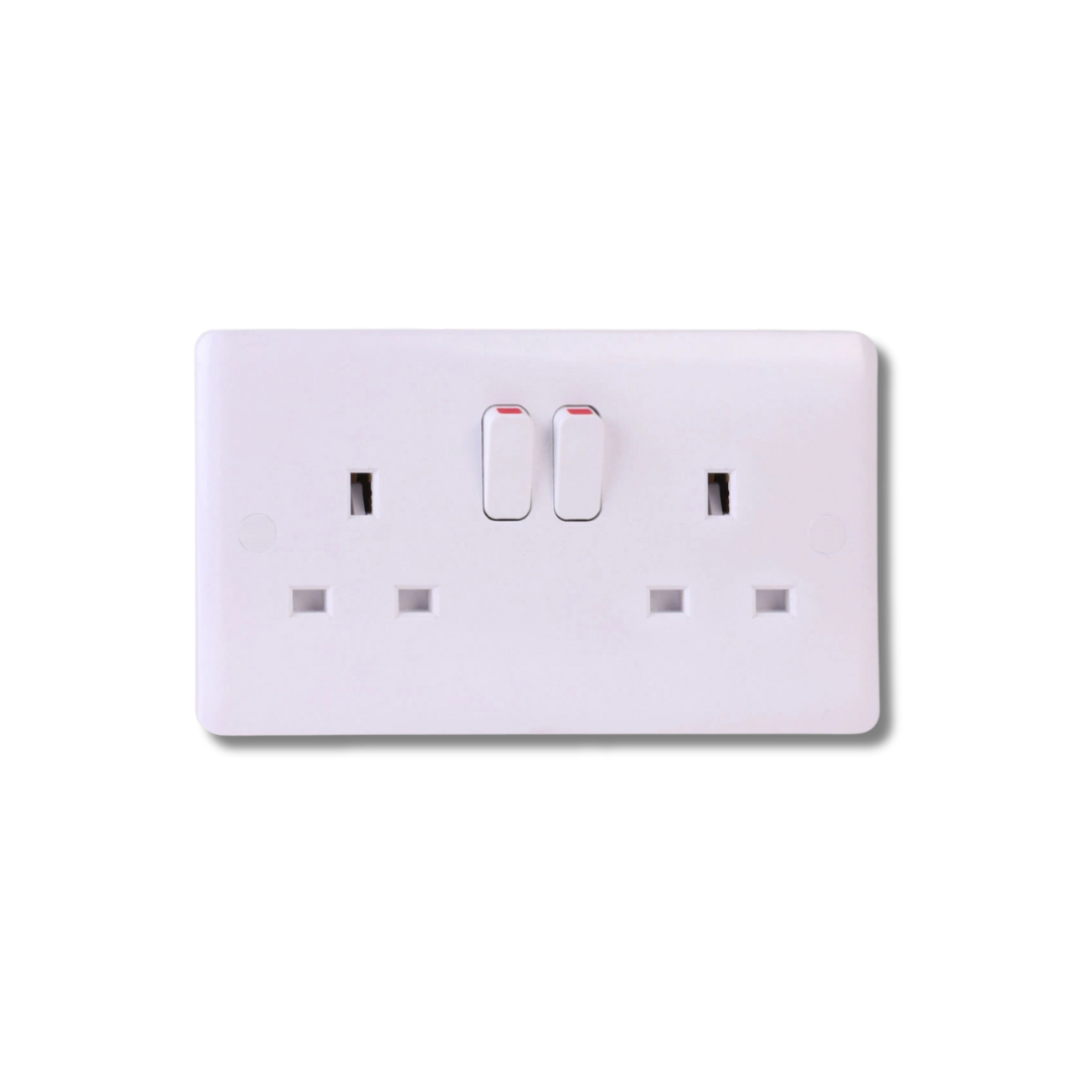 Deta 2G 13amp Switch Socket